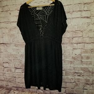 J Valdi black shear blouse